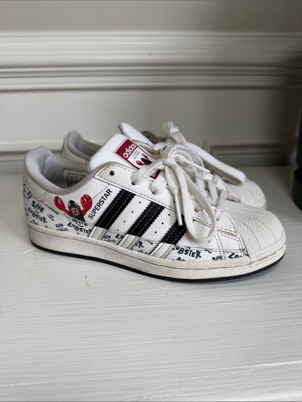 adidas Superstar Philip Colbert “Save The Lobster”. Size 4.5 Kids